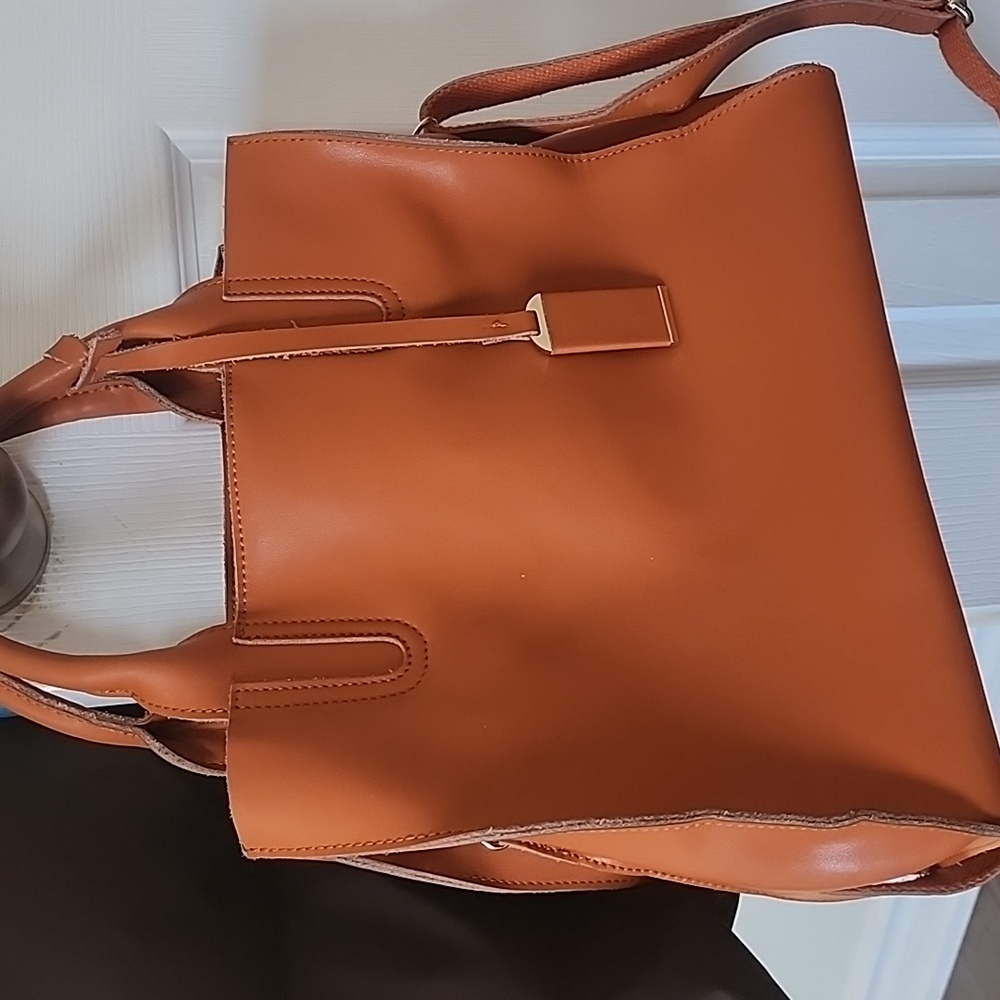 Bag - Picture 2 of 4